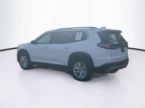 Used 2024 GMC Acadia Elevation AWD/4WD image 5