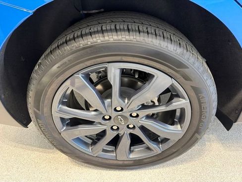 Certified 2024 Chevrolet Equinox RS AWD/4WD image 7