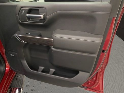 Used 2019 Chevrolet Silverado 1500 LTZ w/ LTZ Plus Package AWD/4WD image 21