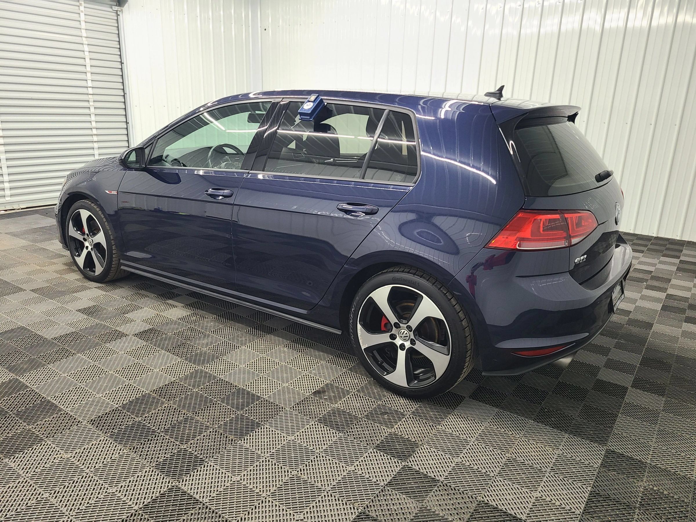 Used 2017 Volkswagen GTI S FWD image 10