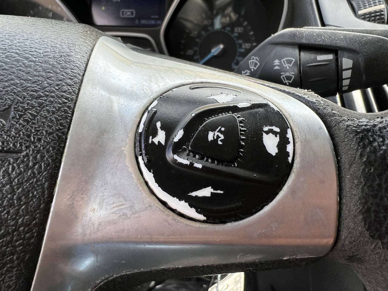 Used 2014 Ford Focus S FWD image 16