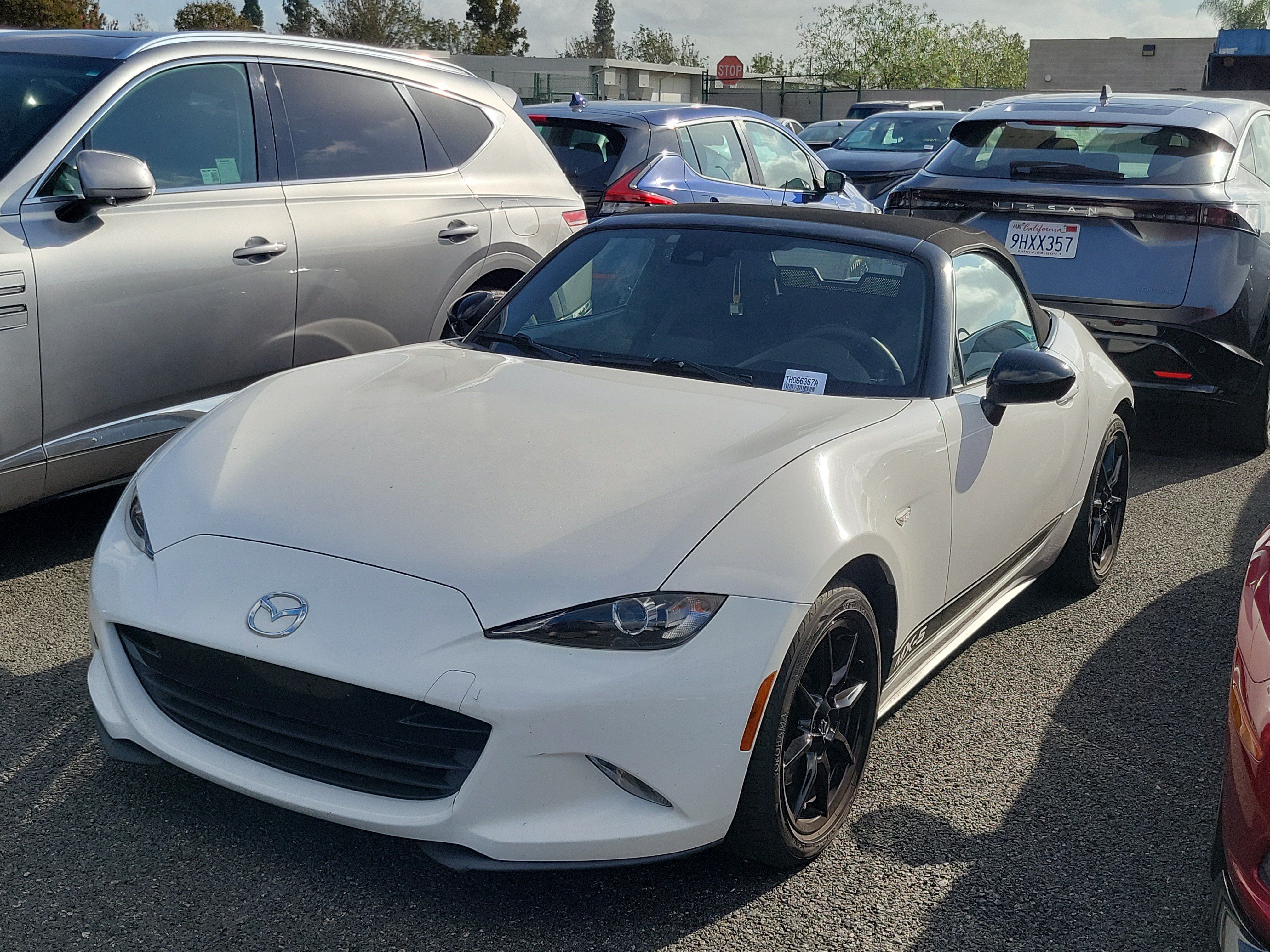 Used 2021 MAZDA MX-5 Miata Sport RWD image 1
