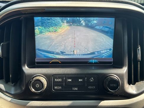 Used 2018 Chevrolet Colorado LT w/ LT Convenience Package AWD/4WD image 23