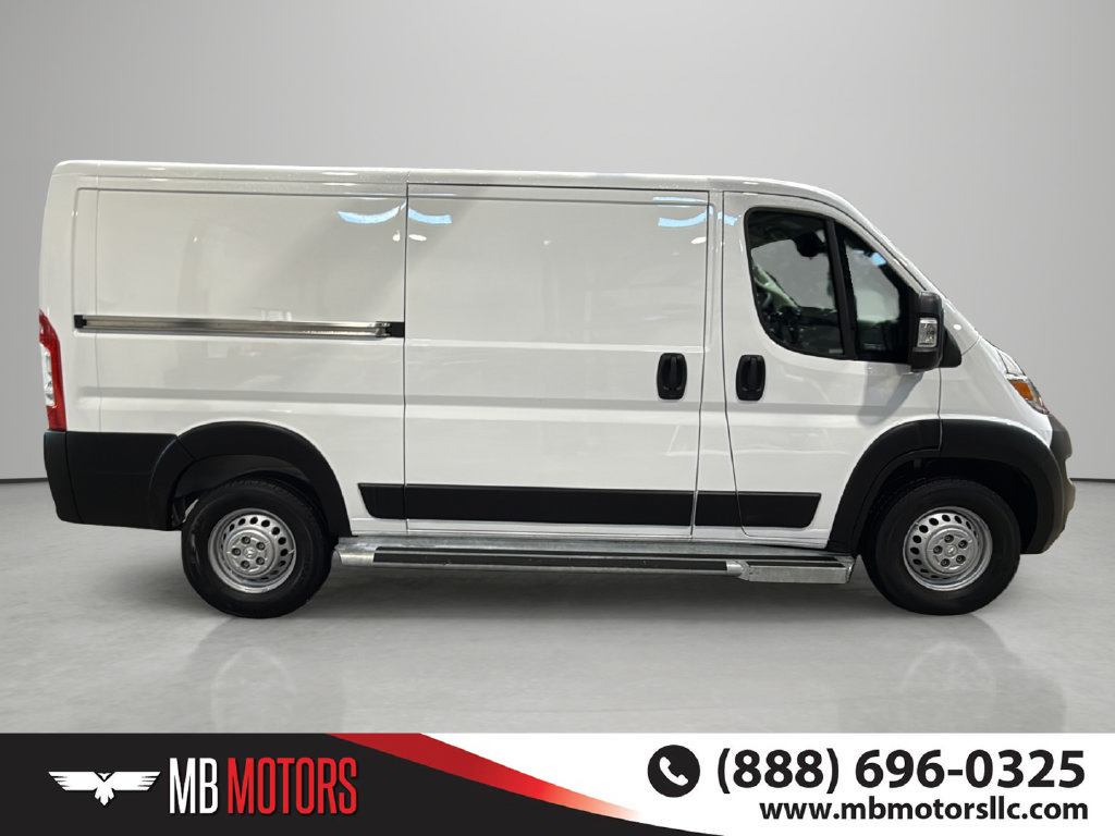 Used 2025 RAM ProMaster 2500 w/ U-Haul Equipment Group FWD image 5