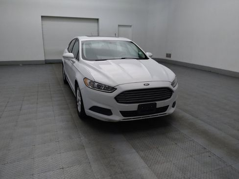 Used 2015 Ford Fusion SE image 13