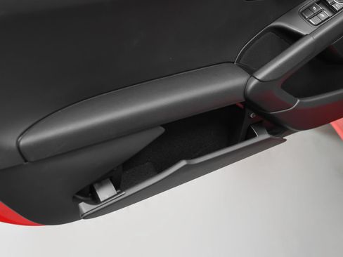 Certified 2019 Porsche 718 Boxster RWD image 44