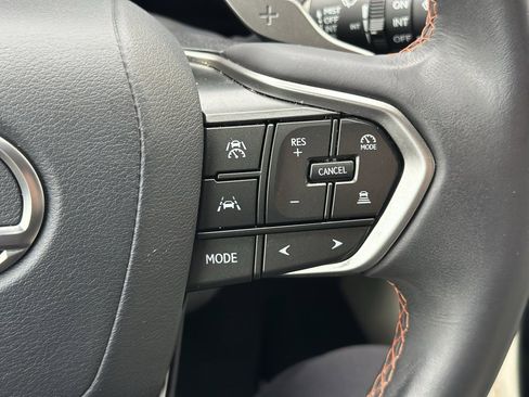 Used 2024 Lexus NX 250 FWD image 10