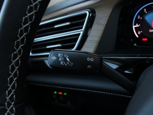 New 2026 Volkswagen Atlas SE image 15