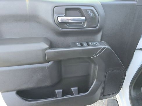 Used 2023 Chevrolet Silverado 1500 Custom Trail Boss image 10