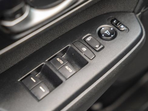 Used 2018 Honda CR-V EX image 42