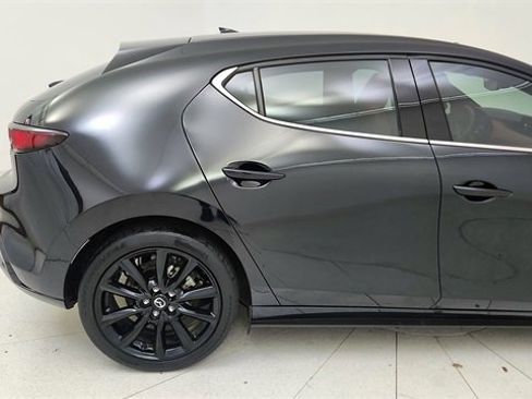 Used 2021 MAZDA MAZDA3 s image 12