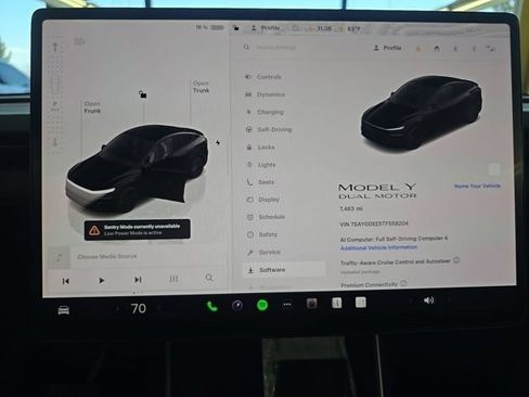 Used 2026 Tesla Model Y AWD image 9