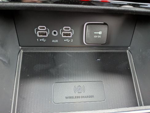 New 2025 Jeep Grand Cherokee Altitude image 21