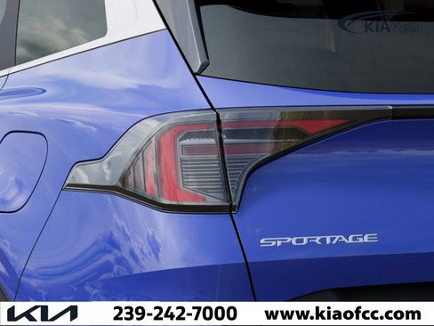New 2026 Kia Sportage EX image 11
