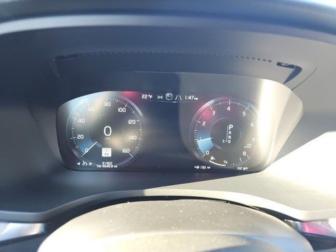 Used 2019 Volvo S60 T5 Inscription image 23