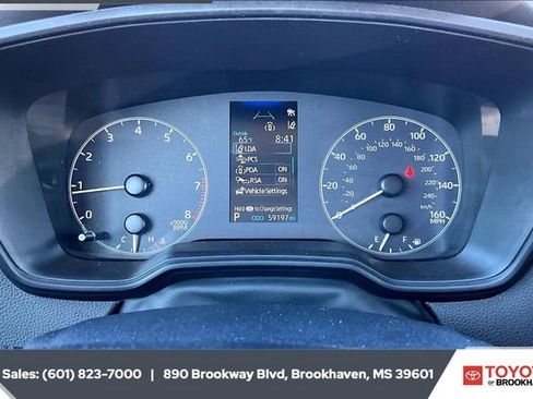 Used 2024 Toyota Corolla LE image 14