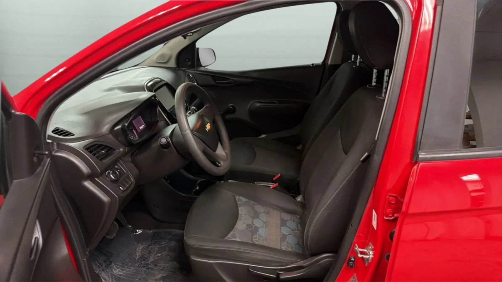 Used 2018 Chevrolet Spark LS FWD image 20