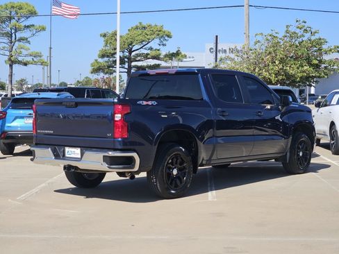 Used 2023 Chevrolet Silverado 1500 LT AWD/4WD image 7