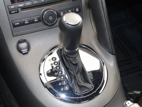 Used 2008 Pontiac Solstice GXP w/ Premium Package image 7