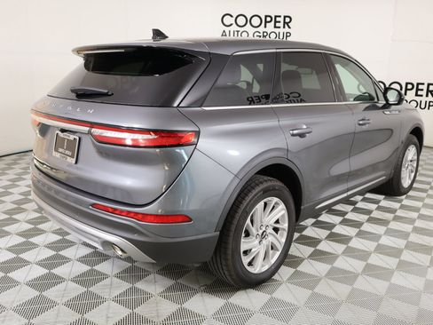 New 2025 Lincoln Corsair AWD image 22