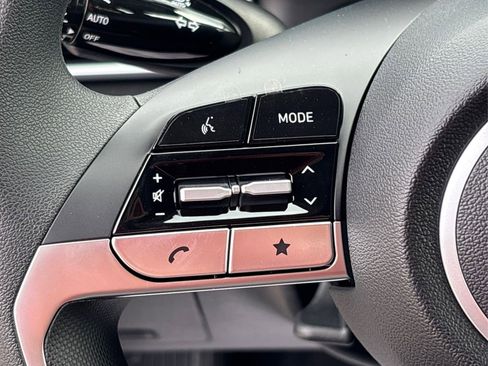 New 2025 Hyundai Elantra Blue image 21