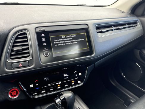 Used 2019 Honda HR-V EX-L image 17