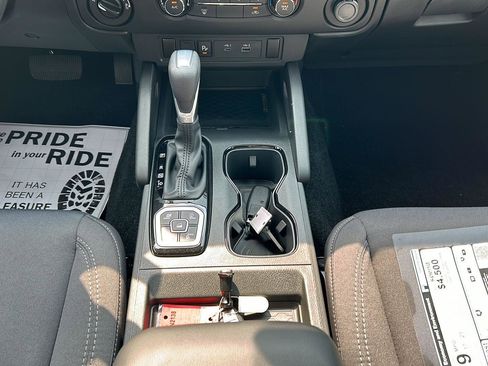 New 2026 Nissan Frontier SV w/ Tow Package image 25