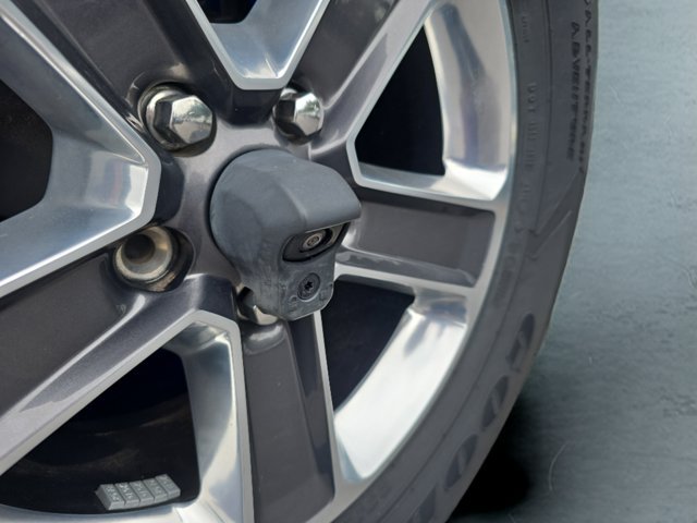 Used 2019 Jeep Wrangler Unlimited Sahara AWD/4WD image 11