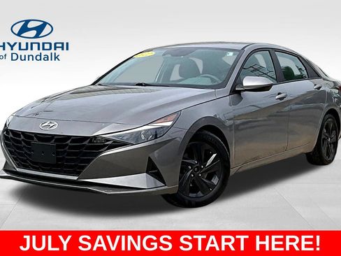 Used 2022 Hyundai Elantra SEL w/ Cargo Package FWD image 1