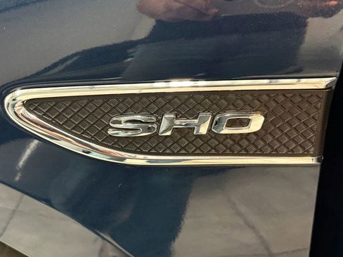 Used 2017 Ford Taurus SHO w/ Driver Assist Package image 41