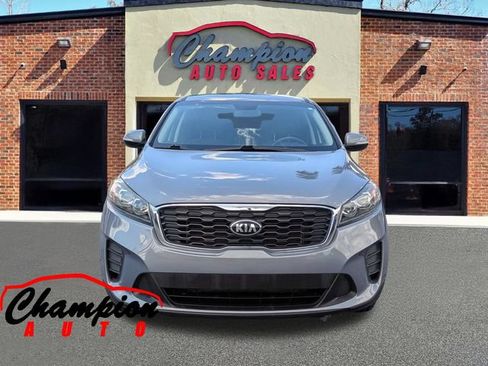 Used 2020 Kia Sorento LX FWD image 10