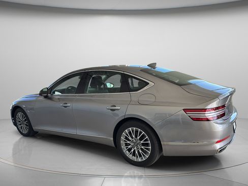 Used 2023 Genesis G80 2.5T RWD image 7