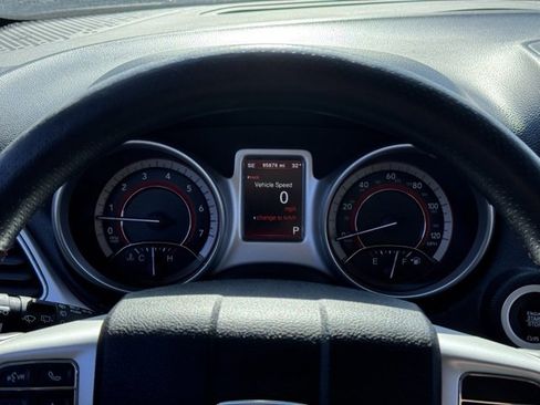 Used 2017 Dodge Journey GT w/ Driver Convenience Group image 28