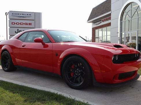 Used 2022 Dodge Challenger SRT Hellcat Redeye image 3
