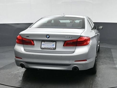 Used 2018 BMW 530i xDrive AWD/4WD image 6