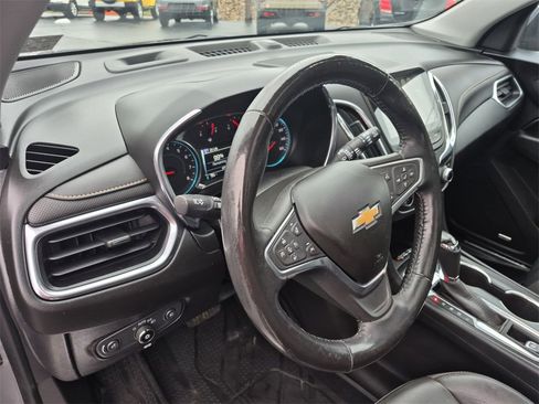 Used 2018 Chevrolet Equinox Premier image 21