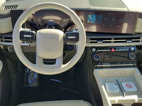 New 2026 Hyundai Santa Fe SEL FWD image 4