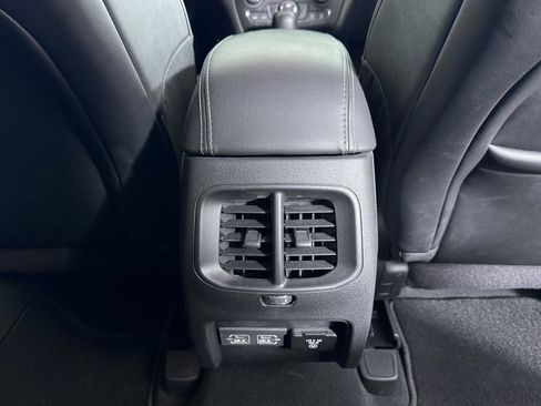 Used 2022 Jeep Cherokee Latitude Lux image 26