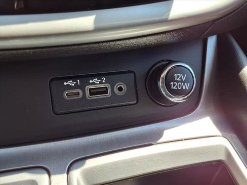 Used 2019 Nissan Murano SL w/ Cargo Package FWD image 10