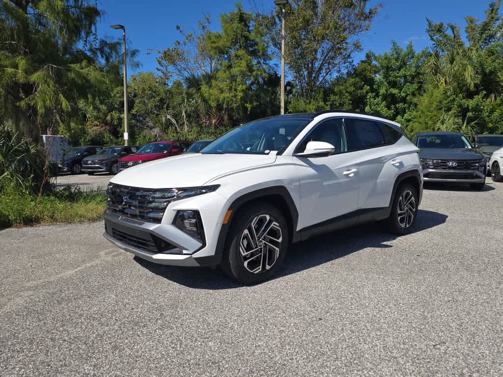 New 2026 Hyundai Tucson Limited FWD image 2