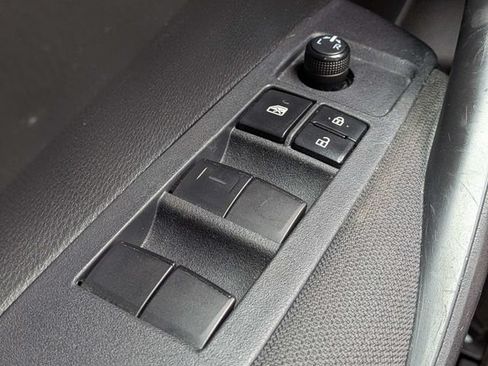Used 2023 Toyota Corolla LE FWD image 22