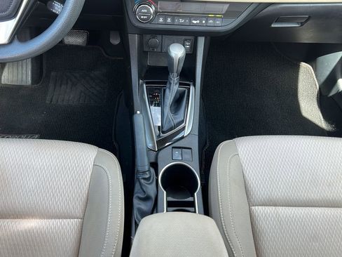 Used 2014 Toyota Corolla LE w/ Driver Convenience Package FWD image 14