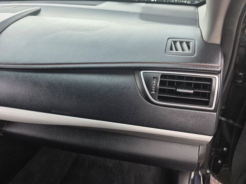 Used 2016 Toyota Camry SE image 23