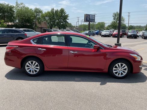 Used 2015 Nissan Altima 2.5 S w/ Power Driver Seat Package FWD image 7