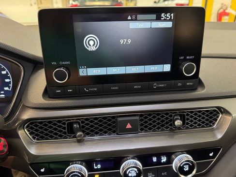 Certified 2025 Acura Integra FWD image 21