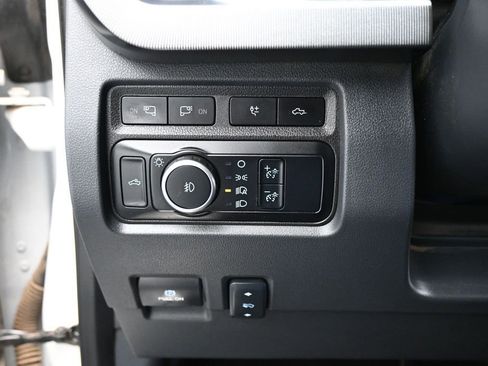 Certified 2024 Ford F250 Platinum AWD/4WD image 16