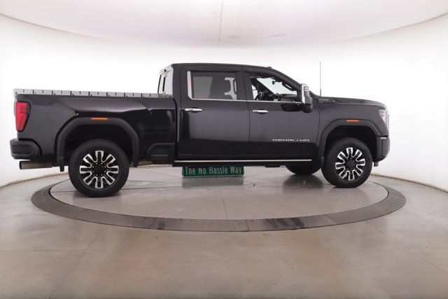 Used 2024 GMC Sierra 2500 Denali Ultimate w/ Snow Plow Prep/Camper Package AWD/4WD image 6