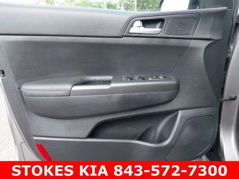 Used 2019 Kia Sportage LX FWD image 19