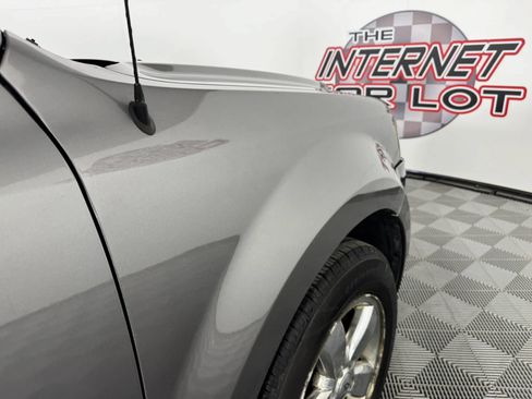 Used 2010 Ford Escape Limited AWD/4WD image 29