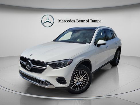 Certified 2025 Mercedes-Benz GLC 300 image 1